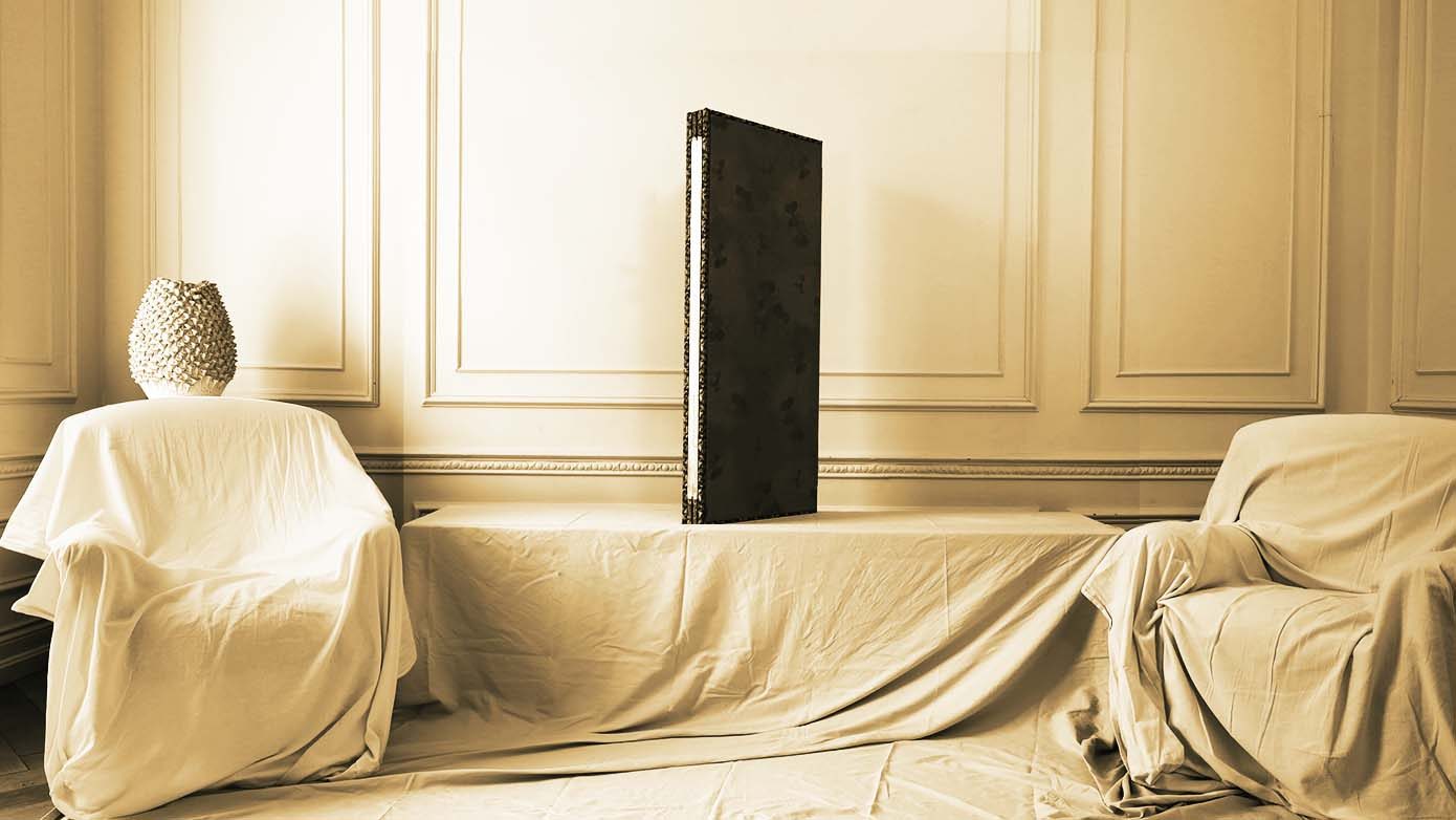 slide show folding screen by Benjamin Gordon